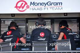 Guenther Steiner (ITA) Haas F1 Team Prinicipal on the pit gantry. 27.05.2023. Formula 1 World Championship, Rd 7, Monaco Grand Prix, Monte Carlo, Monaco, Qualifying Day.