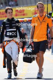 Oscar Piastri (AUS) McLaren with Kim Keedle (AUS) Personal Trainer. 27.05.2023. Formula 1 World Championship, Rd 7, Monaco Grand Prix, Monte Carlo, Monaco, Qualifying Day.