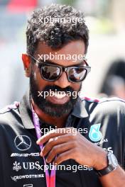 Romesh Ranganathan (GBR) Comedian.  25.05.2023. Formula 1 World Championship, Rd 7, Monaco Grand Prix, Monte Carlo, Monaco, Preparation Day.