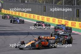 Oscar Piastri (AUS) McLaren MCL60. 29.10.2023. Formula 1 World Championship, Rd 20, Mexican Grand Prix, Mexico City, Mexico, Race Day.