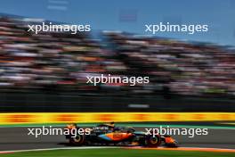 Oscar Piastri (AUS) McLaren MCL60. 28.10.2023. Formula 1 World Championship, Rd 20, Mexican Grand Prix, Mexico City, Mexico, Qualifying Day.