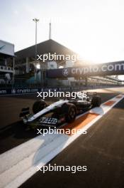 Nyck de Vries (NLD) AlphaTauri AT04. 05.05.2023. Formula 1 World Championship, Rd 5, Miami Grand Prix, Miami, Florida, USA, Practice Day.