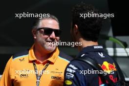 (L to R): Zak Brown (USA) McLaren Executive Director with Daniel Ricciardo (AUS) Red Bull Racing Reserve and Third Driver. 05.05.2023. Formula 1 World Championship, Rd 5, Miami Grand Prix, Miami, Florida, USA, Practice Day.
