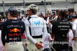 Drivers as the grid observes the national anthem. 07.05.2023. Formula 1 World Championship, Rd 5, Miami Grand Prix, Miami, Florida, USA, Race Day.