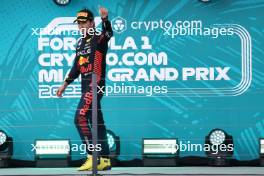 Race winner Sergio Perez (MEX) Red Bull Racing celebrates on the podium. 07.05.2023. Formula 1 World Championship, Rd 5, Miami Grand Prix, Miami, Florida, USA, Race Day.