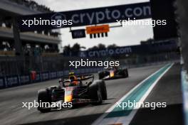 Sergio Perez (MEX) Red Bull Racing RB19. 07.05.2023. Formula 1 World Championship, Rd 5, Miami Grand Prix, Miami, Florida, USA, Race Day.