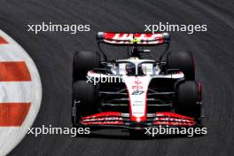 Nico Hulkenberg (GER) Haas VF-23. 06.05.2023. Formula 1 World Championship, Rd 5, Miami Grand Prix, Miami, Florida, USA, Qualifying Day.