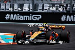 Oscar Piastri (AUS) McLaren MCL60. 06.05.2023. Formula 1 World Championship, Rd 5, Miami Grand Prix, Miami, Florida, USA, Qualifying Day.