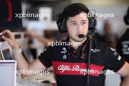 Alexander Chan, Alfa Romeo F1 Team Race Engineer. 06.05.2023. Formula 1 World Championship, Rd 5, Miami Grand Prix, Miami, Florida, USA, Qualifying Day.