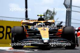 Lando Norris (GBR) McLaren MCL60. 06.05.2023. Formula 1 World Championship, Rd 5, Miami Grand Prix, Miami, Florida, USA, Qualifying Day.
