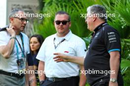 Stefano Domenicali (ITA) Formula One President and CEO (Left) and Otmar Szafnauer (USA) Alpine F1 Team, Team Principal (Right). 04.05.2023. Formula 1 World Championship, Rd 5, Miami Grand Prix, Miami, Florida, USA, Preparation Day.