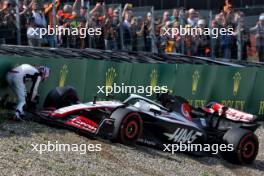 Nico Hulkenberg (GER) Haas VF-23 ran off in the first practice session. 25.08.2023. Formula 1 World Championship, Rd 14, Dutch Grand Prix, Zandvoort, Netherlands, Practice Day.