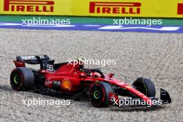 Carlos Sainz Jr (ESP) Ferrari SF-23 runs wide. 25.08.2023. Formula 1 World Championship, Rd 14, Dutch Grand Prix, Zandvoort, Netherlands, Practice Day.