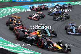 Sergio Perez (MEX) Red Bull Racing RB19 at the start of the race. 27.08.2023. Formula 1 World Championship, Rd 14, Dutch Grand Prix, Zandvoort, Netherlands, Race Day.