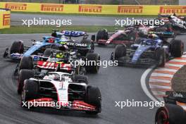 Nico Hulkenberg (GER) Haas VF-23. 27.08.2023. Formula 1 World Championship, Rd 14, Dutch Grand Prix, Zandvoort, Netherlands, Race Day.