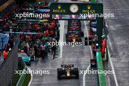 Sergio Perez (MEX) Red Bull Racing RB19 leaves the pits at the race restart. 27.08.2023. Formula 1 World Championship, Rd 14, Dutch Grand Prix, Zandvoort, Netherlands, Race Day.