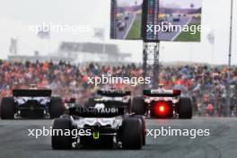 Zhou Guanyu (CHN) Alfa Romeo F1 Team C43 at the start of the race. 27.08.2023. Formula 1 World Championship, Rd 14, Dutch Grand Prix, Zandvoort, Netherlands, Race Day.