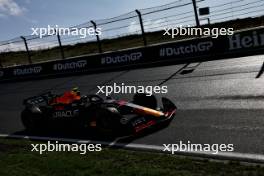 Sergio Perez (MEX) Red Bull Racing RB19. 26.08.2023. Formula 1 World Championship, Rd 14, Dutch Grand Prix, Zandvoort, Netherlands, Qualifying Day.