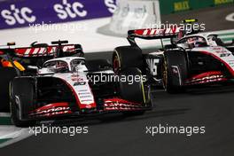 Kevin Magnussen (DEN) Haas VF-23 and Nico Hulkenberg (GER) Haas VF-23 battle for position. 19.03.2023. Formula 1 World Championship, Rd 2, Saudi Arabian Grand Prix, Jeddah, Saudi Arabia, Race Day.