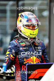 Sergio Perez (MEX) Red Bull Racing celebrates his pole position in qualifying parc ferme. 18.03.2023. Formula 1 World Championship, Rd 2, Saudi Arabian Grand Prix, Jeddah, Saudi Arabia, Qualifying Day.