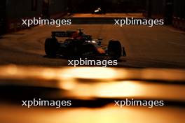 Max Verstappen (NLD) Red Bull Racing RB19. 15.09.2023. Formula 1 World Championship, Rd 16, Singapore Grand Prix, Marina Bay Street Circuit, Singapore, Practice Day.
