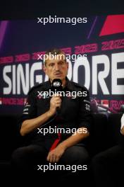 Guenther Steiner (ITA) Haas F1 Team Prinicipal in the FIA Press Conference. 15.09.2023. Formula 1 World Championship, Rd 16, Singapore Grand Prix, Marina Bay Street Circuit, Singapore, Practice Day.