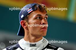 Alexander Albon (THA) Williams Racing on the grid. 17.09.2023. Formula 1 World Championship, Rd 16, Singapore Grand Prix, Marina Bay Street Circuit, Singapore, Race Day.