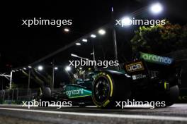 Fernando Alonso (ESP) Aston Martin F1 Team AMR23. 17.09.2023. Formula 1 World Championship, Rd 16, Singapore Grand Prix, Marina Bay Street Circuit, Singapore, Race Day.