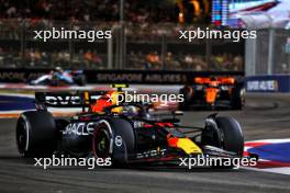 Sergio Perez (MEX) Red Bull Racing RB19. 17.09.2023. Formula 1 World Championship, Rd 16, Singapore Grand Prix, Marina Bay Street Circuit, Singapore, Race Day.