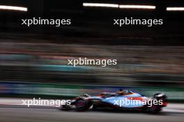 Alexander Albon (THA) Williams Racing FW45. 16.09.2023. Formula 1 World Championship, Rd 16, Singapore Grand Prix, Marina Bay Street Circuit, Singapore, Qualifying Day.