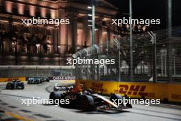 Sergio Perez (MEX) Red Bull Racing RB19. 16.09.2023. Formula 1 World Championship, Rd 16, Singapore Grand Prix, Marina Bay Street Circuit, Singapore, Qualifying Day.