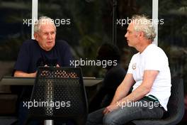(L to R): Dr Helmut Marko (AUT) Red Bull Motorsport Consultant with Mark Berryman (GBR) Add Motorsports Director and Driver Manager. 24.02.2023. Formula 1 Testing, Sakhir, Bahrain, Day Two.