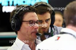 Toto Wolff (GER) Mercedes AMG F1 Shareholder and Executive Director with Jerome d'Ambrosio (BEL). 25.02.2023. Formula 1 Testing, Sakhir, Bahrain, Day Three.