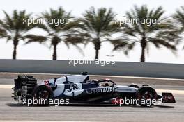 Nyck de Vries (NLD) AlphaTauri AT04 with sensor equipment. 25.02.2023. Formula 1 Testing, Sakhir, Bahrain, Day Three.