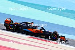 Oscar Piastri (AUS) McLaren MCL60. 25.02.2023. Formula 1 Testing, Sakhir, Bahrain, Day Three.