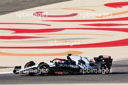 Yuki Tsunoda (JPN) AlphaTauri AT04. 23.02.2023. Formula 1 Testing, Sakhir, Bahrain, Day One.