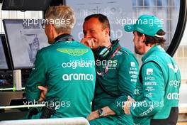 (L to R): Mike Krack (LUX) Aston Martin F1 Team, Team Principal with Eric Blandin (FRA) Aston Martin F1 Team Deputy Technical Director and Fernando Alonso (ESP) Aston Martin F1 Team. Formula One Testing, Day One, Thursday 23rd February 2023. Sakhir, Bahrain. 23.02.2023. Formula 1 Testing, Sakhir, Bahrain, Day One.