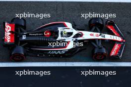 Oliver Bearman (GBR) Haas VF-23 Test Driver. 28.11.2023. Formula 1 Testing, Yas Marina Circuit, Abu Dhabi, Tuesday.