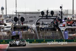 Valtteri Bottas (FIN) Alfa Romeo F1 Team C43. 24.11.2023. Formula 1 World Championship, Rd 23, Abu Dhabi Grand Prix, Yas Marina Circuit, Abu Dhabi, Practice Day.