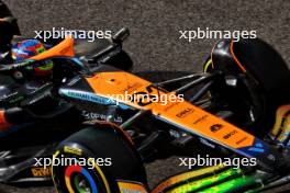 Oscar Piastri (AUS) McLaren MCL60. 24.11.2023. Formula 1 World Championship, Rd 23, Abu Dhabi Grand Prix, Yas Marina Circuit, Abu Dhabi, Practice Day.