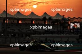 Fernando Alonso (ESP) Aston Martin F1 Team AMR23. 24.11.2023. Formula 1 World Championship, Rd 23, Abu Dhabi Grand Prix, Yas Marina Circuit, Abu Dhabi, Practice Day.