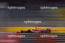  Max Verstappen (NLD) Red Bull Racing RB19. 26.11.2023. Formula 1 World Championship, Rd 23, Abu Dhabi Grand Prix, Yas Marina Circuit, Abu Dhabi, Race Day.