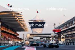 George Russell (GBR) Mercedes AMG F1 W14. 26.11.2023. Formula 1 World Championship, Rd 23, Abu Dhabi Grand Prix, Yas Marina Circuit, Abu Dhabi, Race Day.