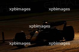 Max Verstappen (NLD) Red Bull Racing RB19. 26.11.2023. Formula 1 World Championship, Rd 23, Abu Dhabi Grand Prix, Yas Marina Circuit, Abu Dhabi, Race Day.