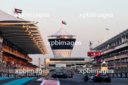 Sergio Perez (MEX) Red Bull Racing RB19. 26.11.2023. Formula 1 World Championship, Rd 23, Abu Dhabi Grand Prix, Yas Marina Circuit, Abu Dhabi, Race Day.