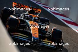 Oscar Piastri (AUS), McLaren  25.11.2023. Formula 1 World Championship, Rd 23, Abu Dhabi Grand Prix, Yas Marina Circuit, Abu Dhabi, Qualifying Day.
