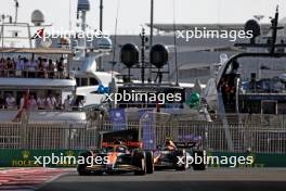 Oscar Piastri (AUS) McLaren MCL60. 25.11.2023. Formula 1 World Championship, Rd 23, Abu Dhabi Grand Prix, Yas Marina Circuit, Abu Dhabi, Qualifying Day.