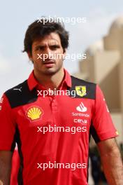 Carlos Sainz Jr (ESP) Ferrari. 25.11.2023. Formula 1 World Championship, Rd 23, Abu Dhabi Grand Prix, Yas Marina Circuit, Abu Dhabi, Qualifying Day.