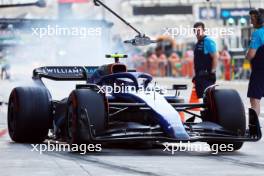 Logan Sargeant (USA) Williams Racing FW45. 25.11.2023. Formula 1 World Championship, Rd 23, Abu Dhabi Grand Prix, Yas Marina Circuit, Abu Dhabi, Qualifying Day.