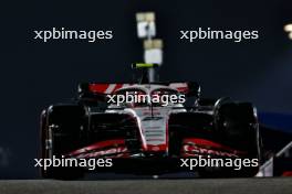 Nico Hulkenberg (GER) Haas VF-23 leaves the pits. 25.11.2023. Formula 1 World Championship, Rd 23, Abu Dhabi Grand Prix, Yas Marina Circuit, Abu Dhabi, Qualifying Day.